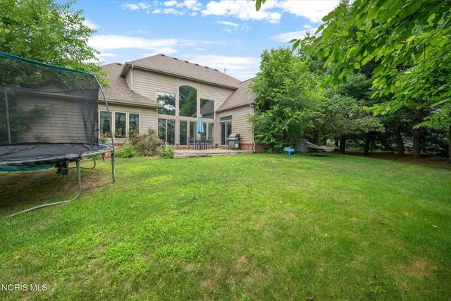7649 Pebble Creek Drive, Maumee, OH 43537