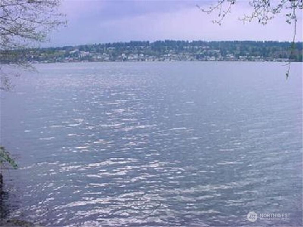 163 XX Inglewood Road NE, Kenmore, WA 98028