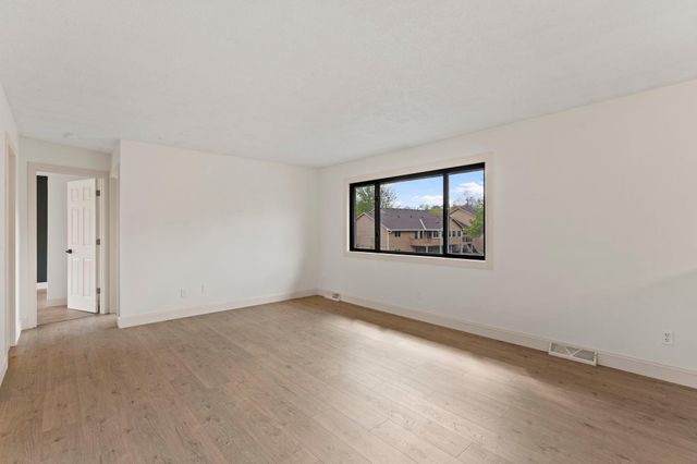 1600 Roosevelt Drive W, Northfield, MN 55057