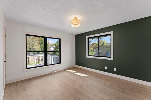 1600 Roosevelt Drive W, Northfield, MN 55057
