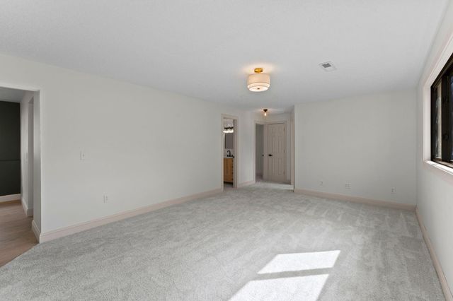 1600 Roosevelt Drive W, Northfield, MN 55057