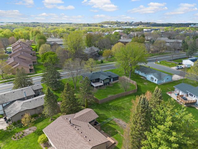 1600 Roosevelt Drive W, Northfield, MN 55057