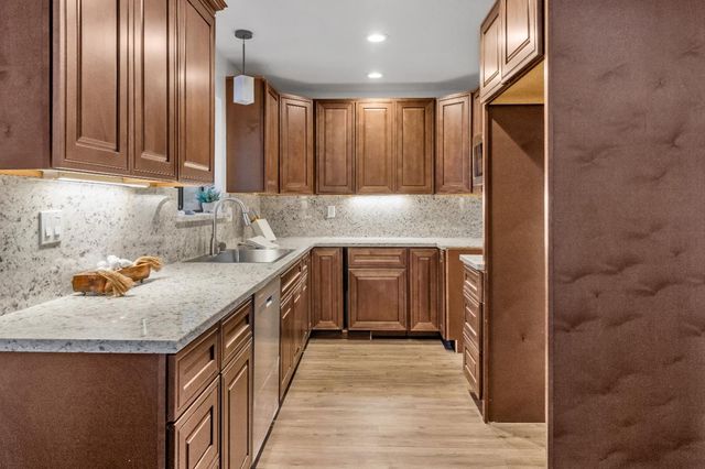 5300 Pine Ridge Dr, Grizzly Flats, CA 95636