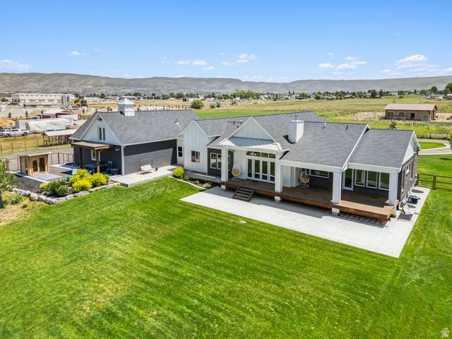 372 W 3000 S, Daniel, UT 84032