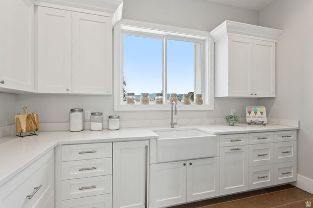 372 W 3000 S, Daniel, UT 84032