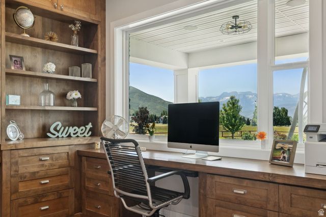 372 W 3000 S, Daniel, UT 84032