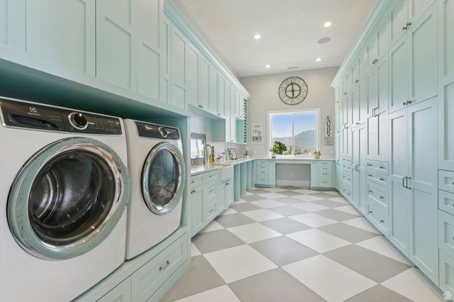 372 W 3000 S, Daniel, UT 84032