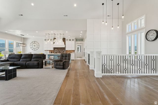 372 W 3000 S, Daniel, UT 84032