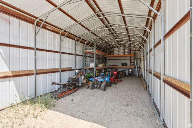 372 W 3000 S, Daniel, UT 84032