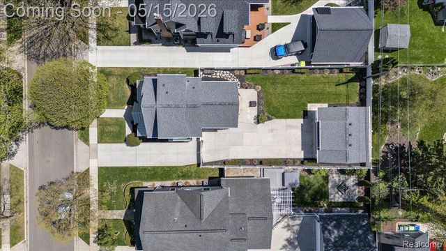 332 Highland Avenue, Rochester, MI 48307