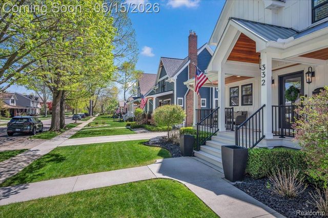 332 Highland Avenue, Rochester, MI 48307