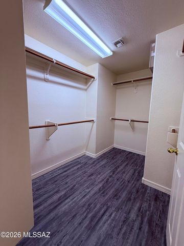 9562 E Gershon Lane, Tucson, AZ 85748