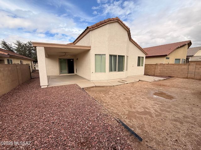 9562 E Gershon Lane, Tucson, AZ 85748
