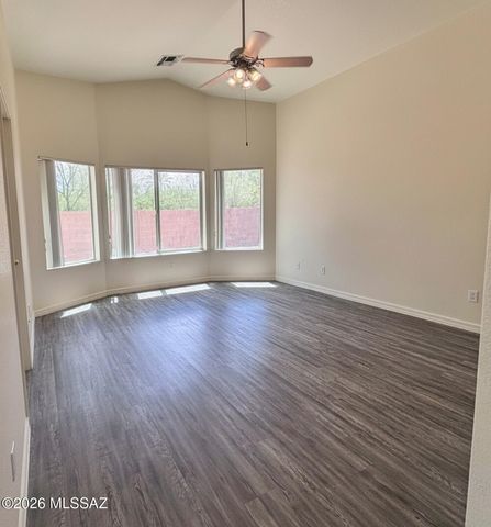 9562 E Gershon Lane, Tucson, AZ 85748