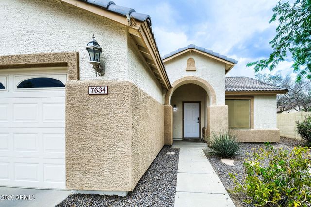 7634 E DOVER Street, Mesa, AZ 85207