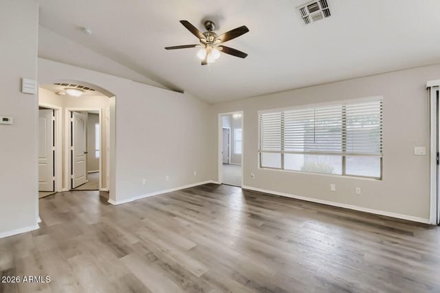 7634 E DOVER Street, Mesa, AZ 85207