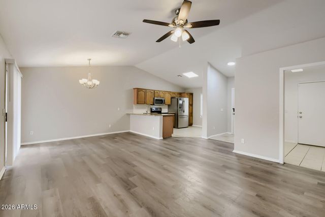7634 E DOVER Street, Mesa, AZ 85207