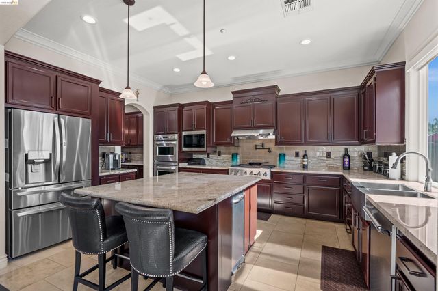 1596 Cherry Blossom Ct, Brentwood, CA 94513
