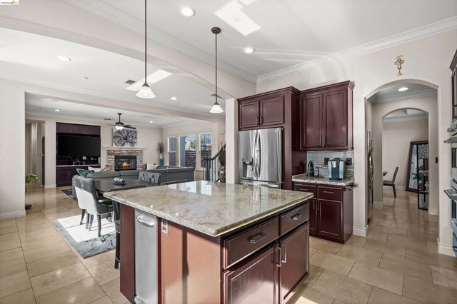 1596 Cherry Blossom Ct, Brentwood, CA 94513