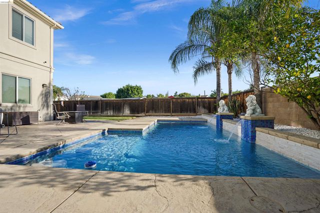 1596 Cherry Blossom Ct, Brentwood, CA 94513