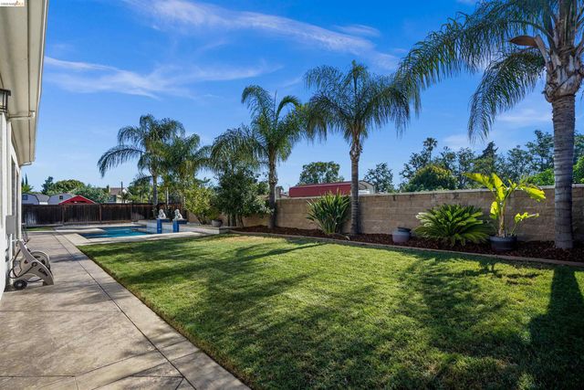 1596 Cherry Blossom Ct, Brentwood, CA 94513