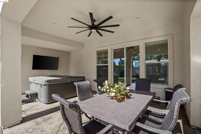1596 Cherry Blossom Ct, Brentwood, CA 94513