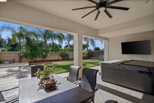 1596 Cherry Blossom Ct, Brentwood, CA 94513