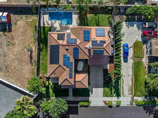 1596 Cherry Blossom Ct, Brentwood, CA 94513