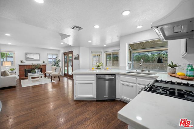 6523 Westview Drive, Riverside, CA 92506