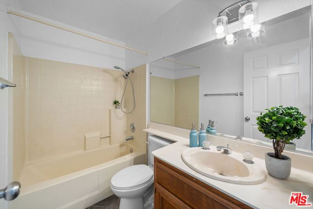 6523 Westview Drive, Riverside, CA 92506