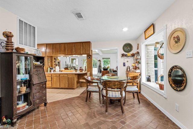 628 Bullfrog Lane, Conroe, TX 77384