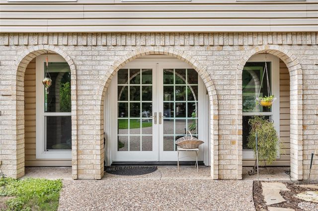 628 Bullfrog Lane, Conroe, TX 77384