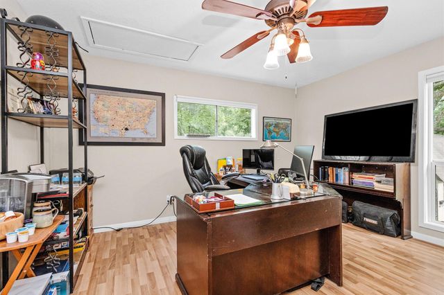 628 Bullfrog Lane, Conroe, TX 77384