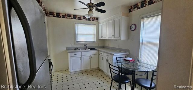 17137 Pierson Street, Detroit, MI 48219