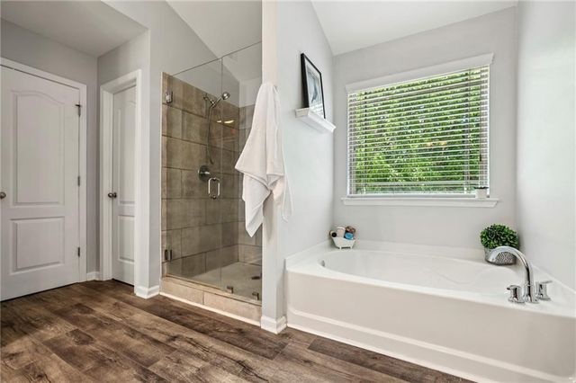 4819 Clarkstone Drive, Flowery Branch, GA 30542