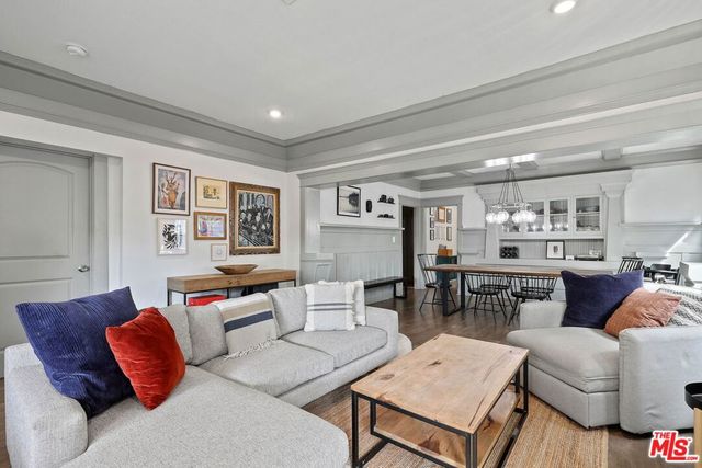 3878 S Harvard Boulevard, Los Angeles, CA 90062