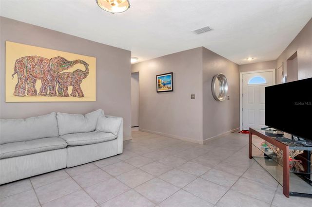 12418 84TH, Largo, FL 33773