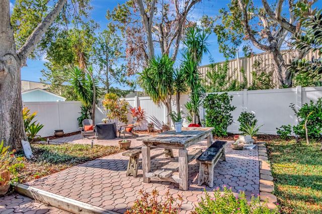 12418 84TH, Largo, FL 33773