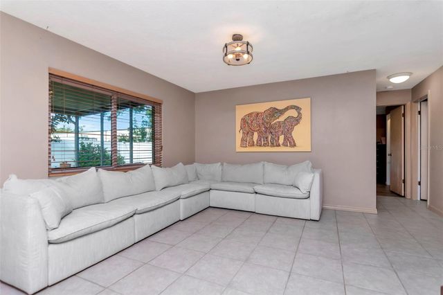 12418 84TH, Largo, FL 33773