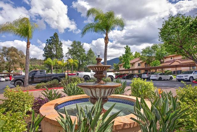 12191 Cuyamaca College Dr E 611, El Cajon, CA 92019