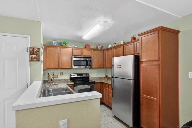 12191 Cuyamaca College Dr E 611, El Cajon, CA 92019