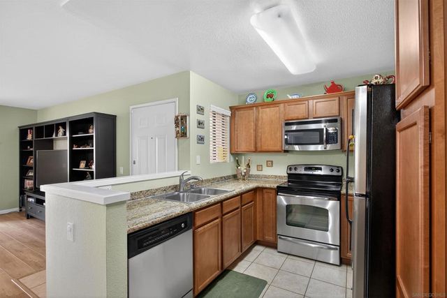 12191 Cuyamaca College Dr E 611, El Cajon, CA 92019