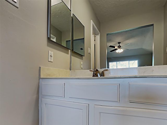 3310 Hampton Drive, Missouri City, TX 77459