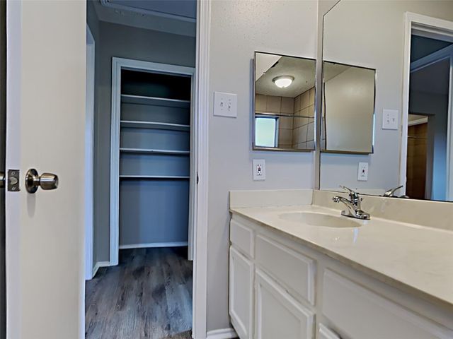 3310 Hampton Drive, Missouri City, TX 77459
