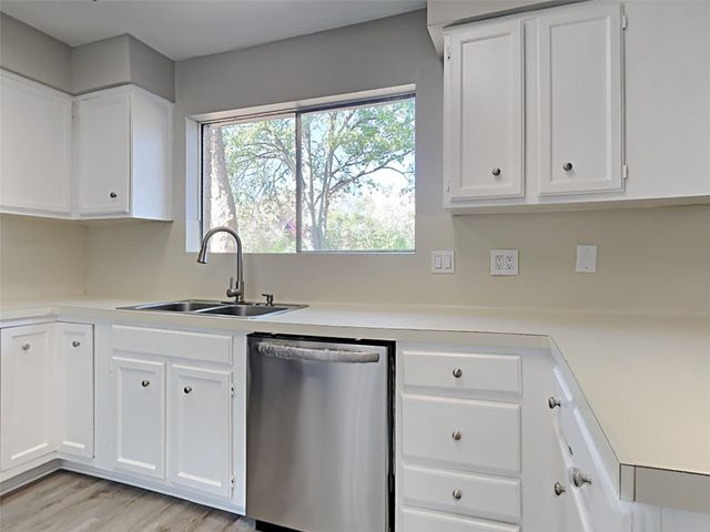 3310 Hampton Drive, Missouri City, TX 77459