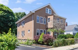 241 Beech Street 2, Boston, MA 02131