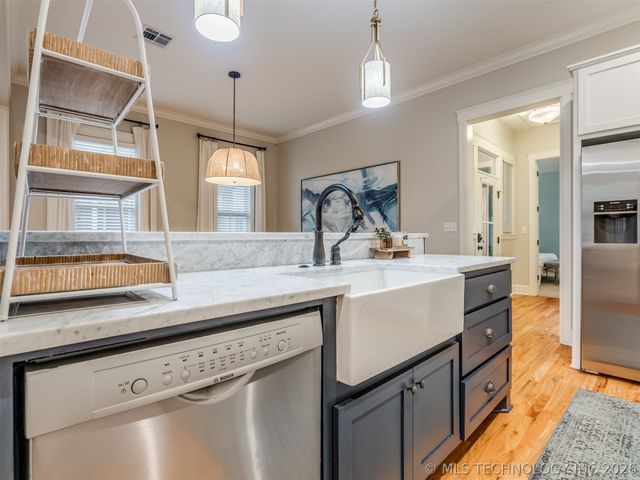 25 Boulevard, Carlton Landing, OK 74432