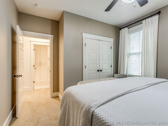 25 Boulevard, Carlton Landing, OK 74432