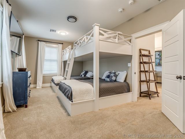 25 Boulevard, Carlton Landing, OK 74432