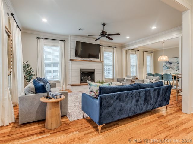 25 Boulevard, Carlton Landing, OK 74432